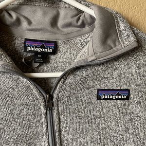 Patagonia quarter zip sweater